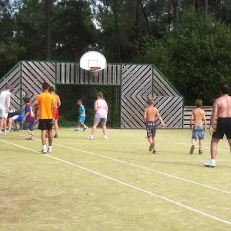 Campsite Camping 4 Etoiles - Piscine - Cca0gdh